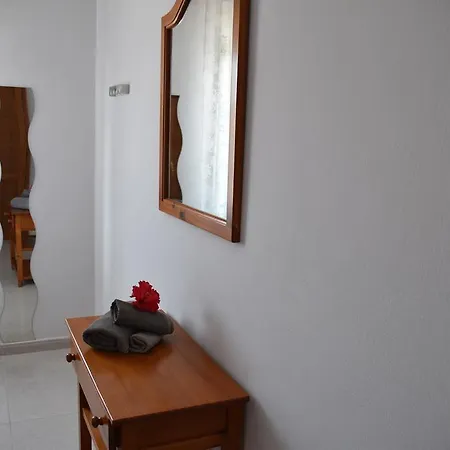 Apartment Alhambra Tias
